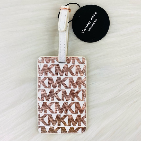 Michael Kors Luggage Tag - Picture 2 of 6